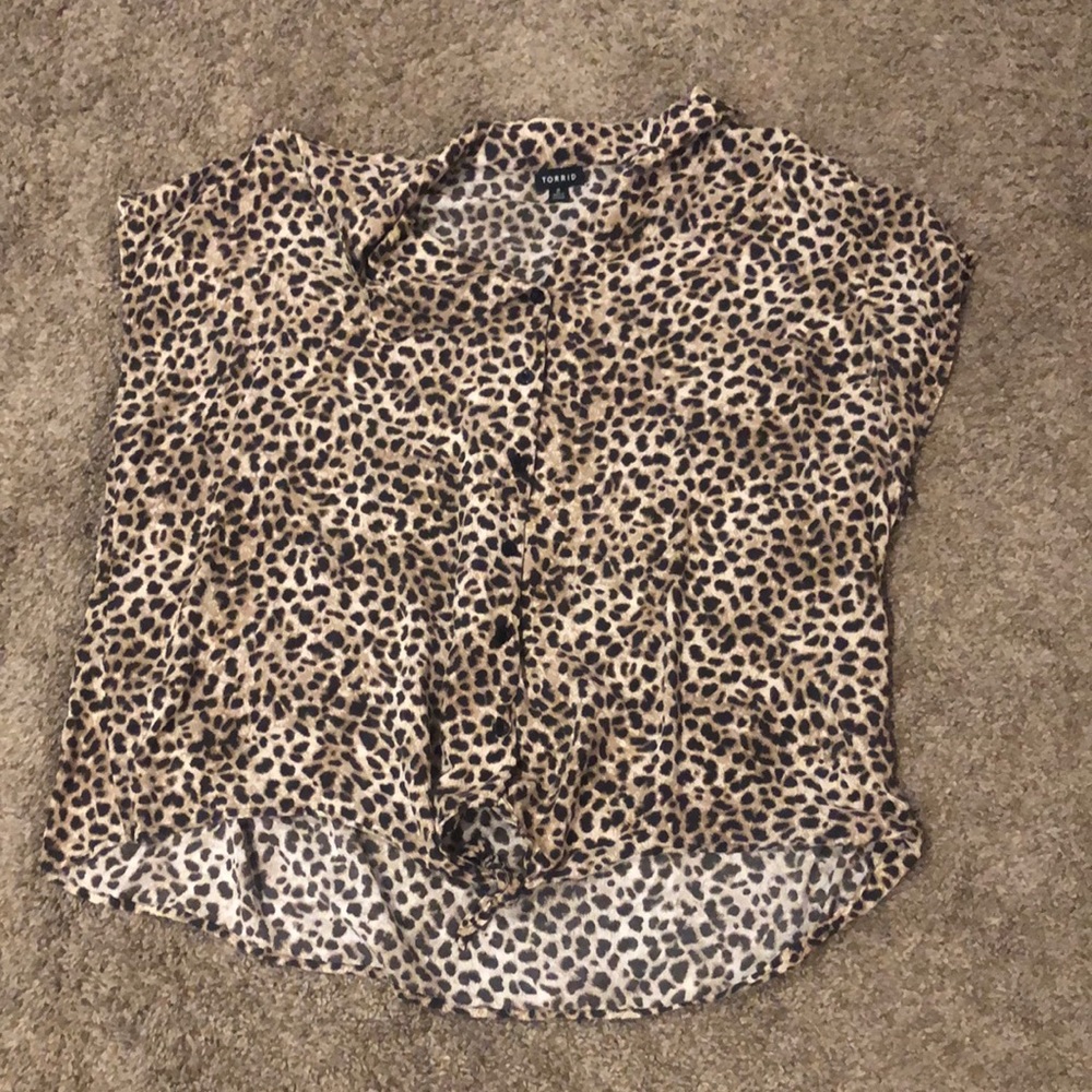 Tie front short sleeve